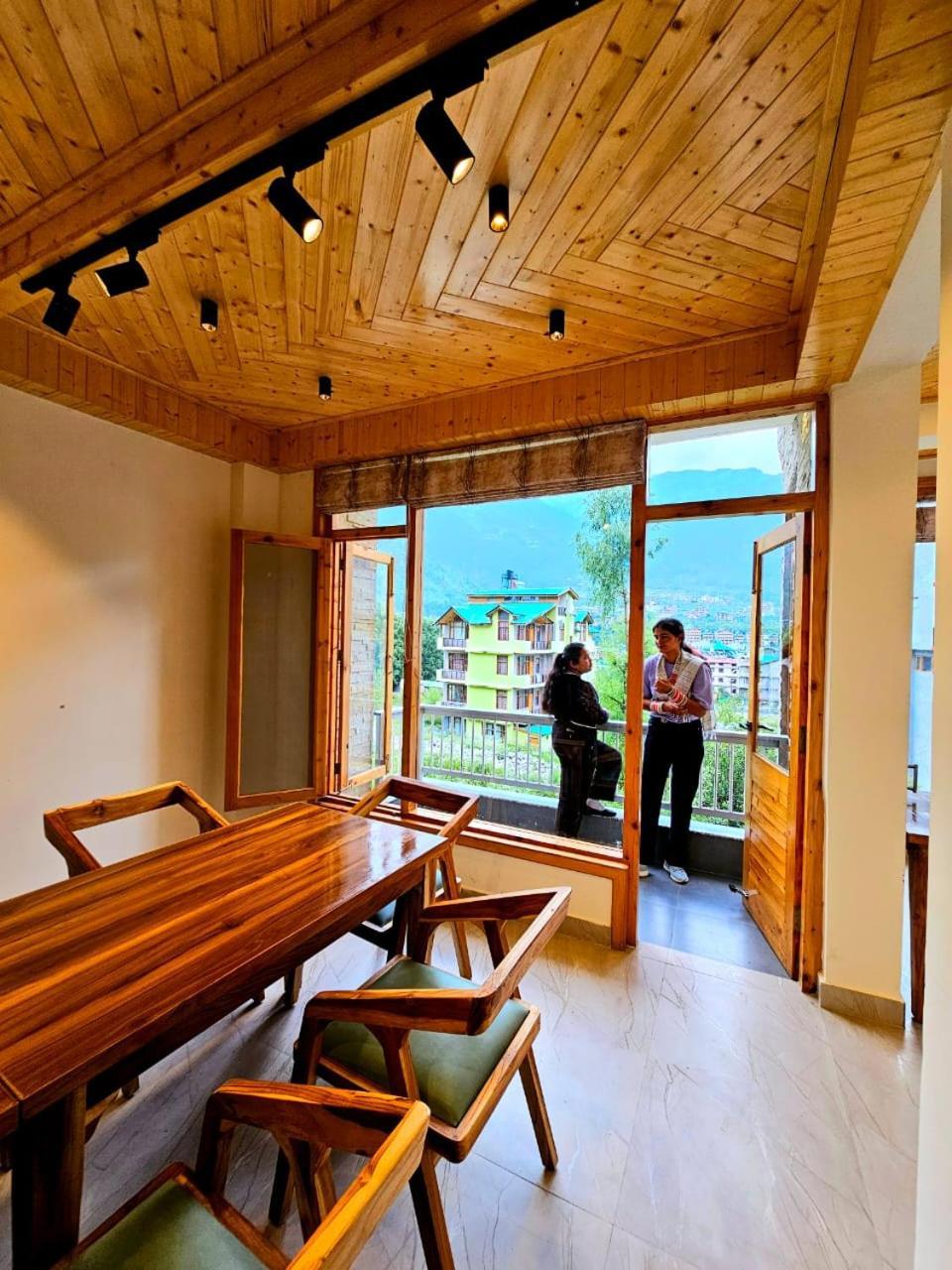 Meraki Khang Manali Exteriör bild