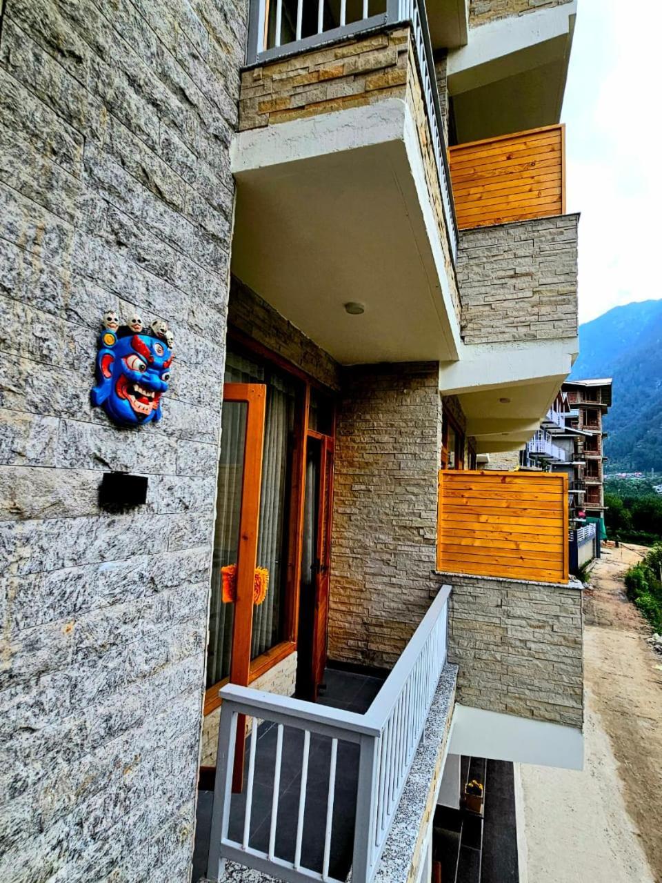 Meraki Khang Manali Exteriör bild
